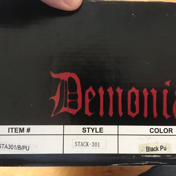 Demonia Stack-301 Size 12 Boots - Picture 4 of 6